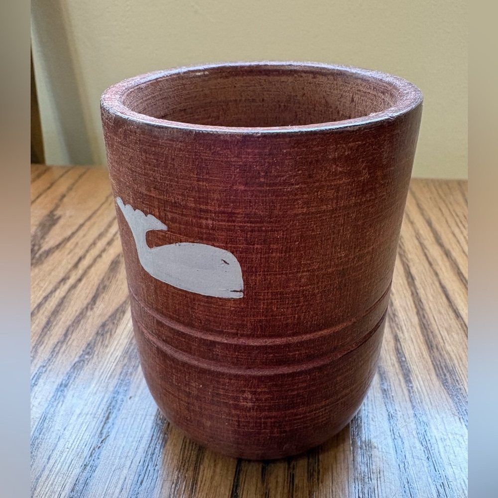Wooden Mortar and Pestle with whale decoration - Picture 8 of 8